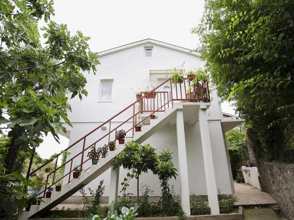 Apartma Maida